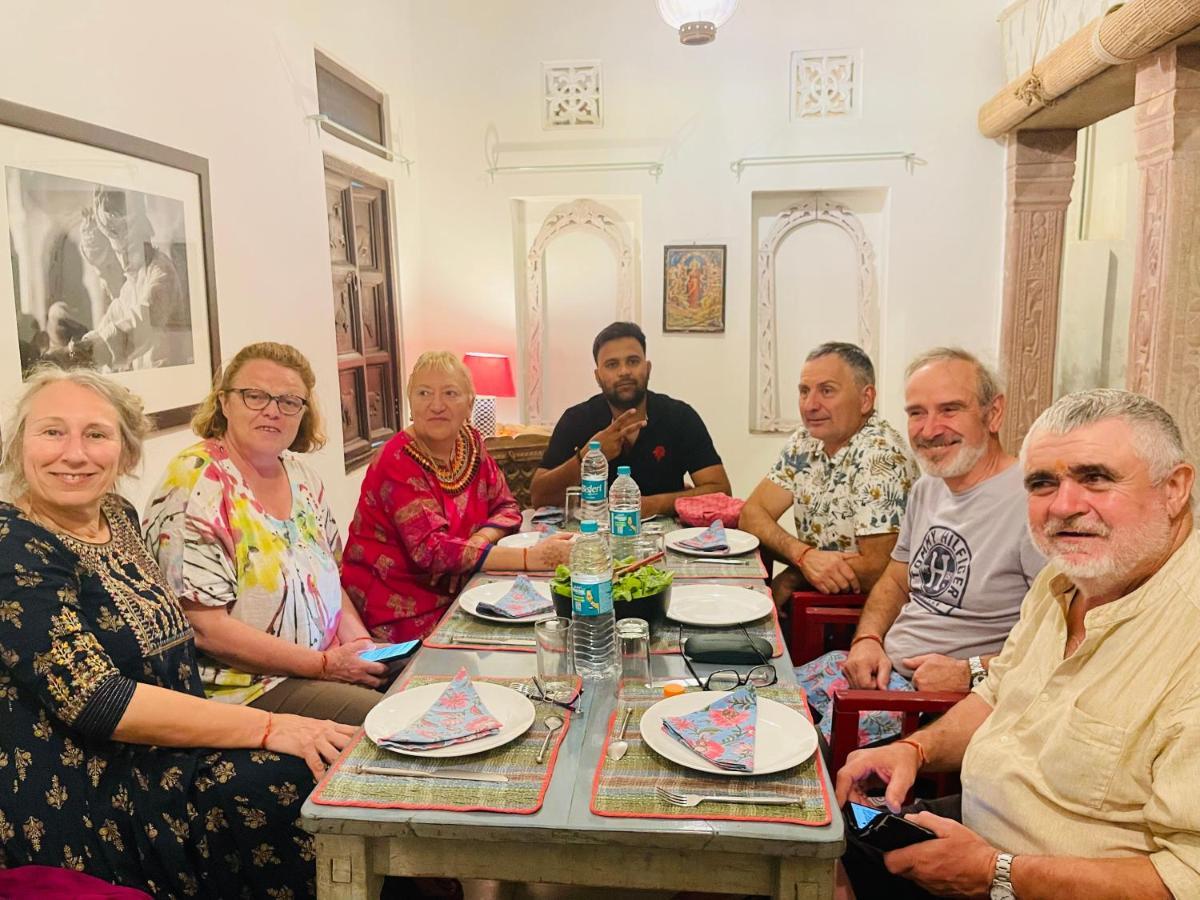 ג'איפור Mosaics Guest House מראה חיצוני תמונה